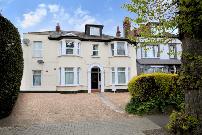 1 Bedroom Flat To Rent In Chaplin Road, Wembley, HA0