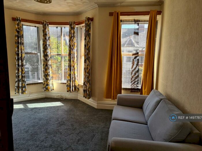 2 Bedroom Flat To Rent In Roath, Cardiff, CF23