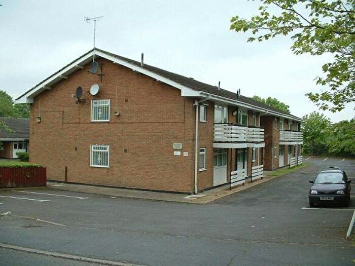 1 Bedroom Flat To Rent In Lily Street, West Bromwich, B71