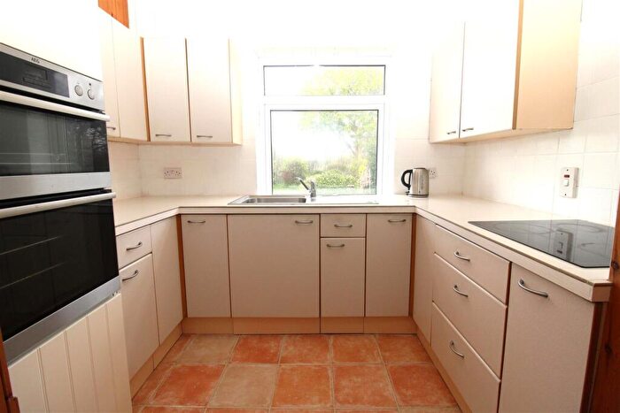 4 Bedroom Semi-Detached House To Rent In Millview Drive, North Shields, NE30