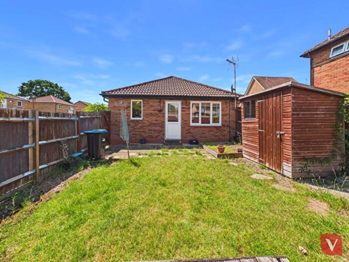 2 Bedroom Detached Bungalow To Rent In Laurel Close, Crownhill, MK8