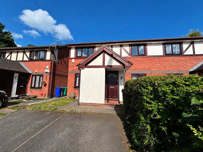 2 Bedroom Flat To Rent In Stancliffe Road, Sharston, Manchester, M22