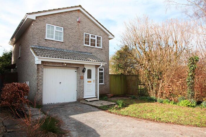 3 Bedroom Detached House To Rent In Cautletts Close, Midsomer Norton, Radstock, Somerset, BA3
