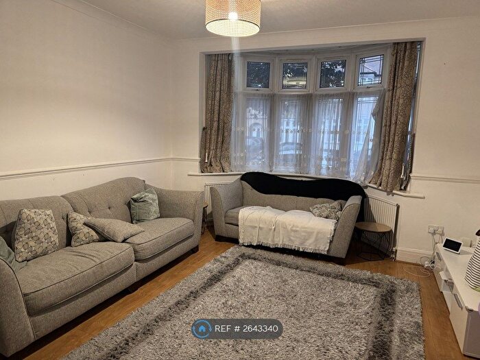 3 Bedroom Terraced House To Rent In Beccles Drive, Barking, IG11