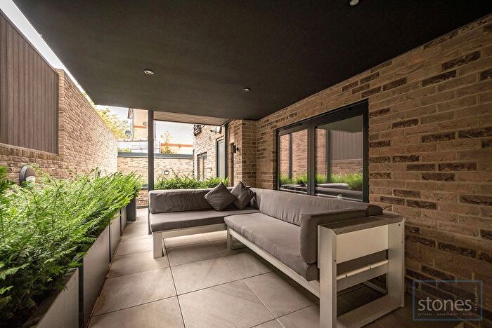 2 Bedroom Flat To Rent In The Hyde, London, NW9