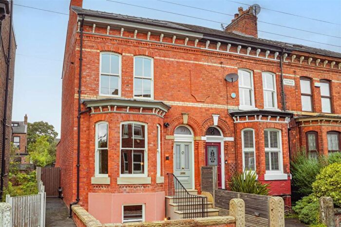 5 Bedroom End Of Terrace House For Sale In Stockton Road, Chorlton Green, M21