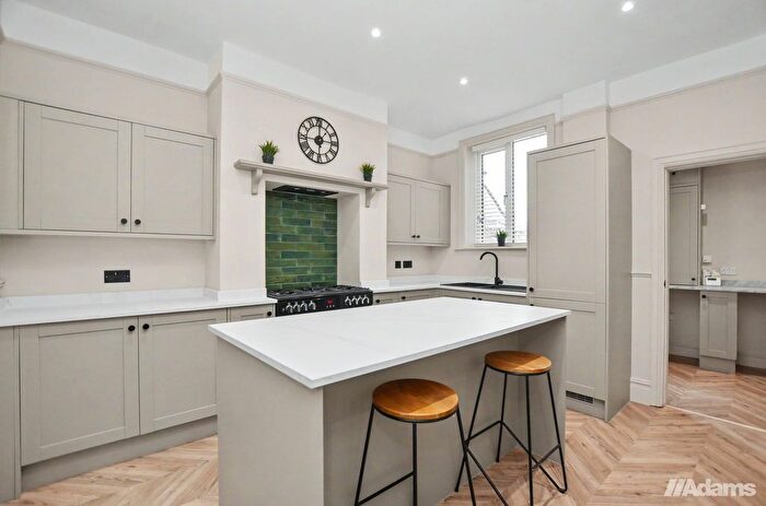3 Bedroom Terraced House For Sale In Greenway Road, Runcorn, WA7
