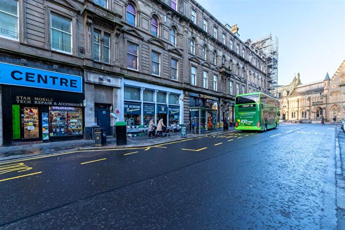 4 Bedroom Flat For Sale In Commercial Street, Dundee, DD1