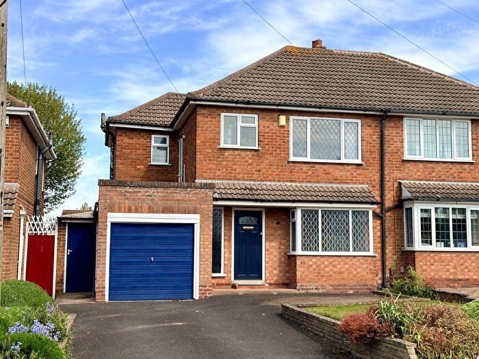 3 Bedroom Semi-Detached House For Sale In West View Road, Sutton Coldfield, B75
