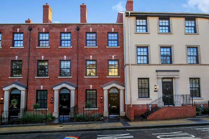 4 Bedroom Terraced House To Rent In Romsey Road, Winchester, SO22