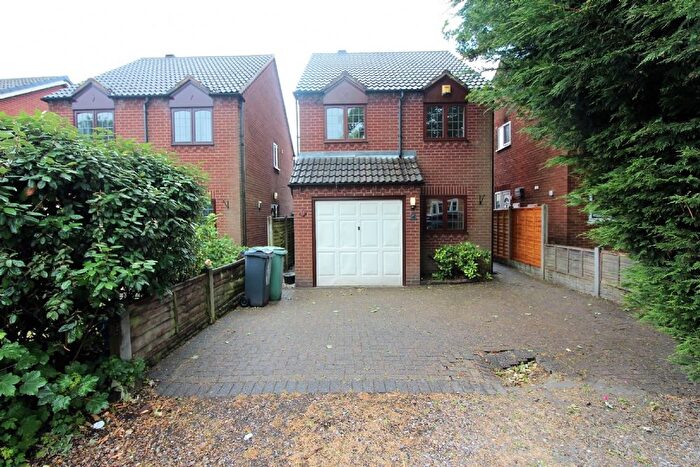 3 Bedroom Detached House To Rent In Greadier Street, Willenhall, WV12