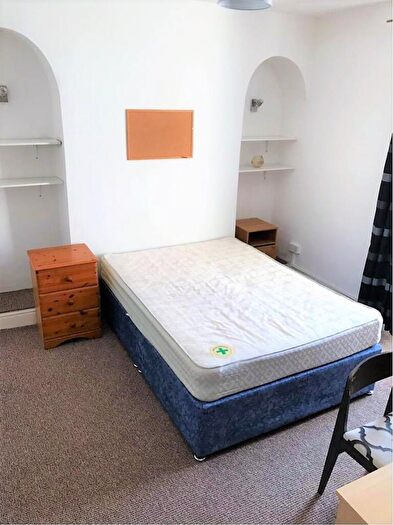 3 Bedroom House To Rent In Rodney Street, Sandfields, Swansea, SA1