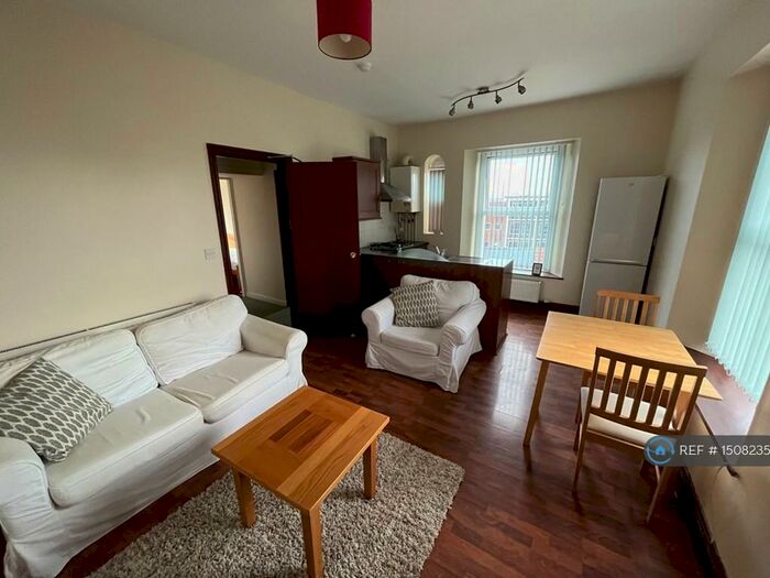 1 Bedroom Flat To Rent In Gore Terrace, Swansea, SA1