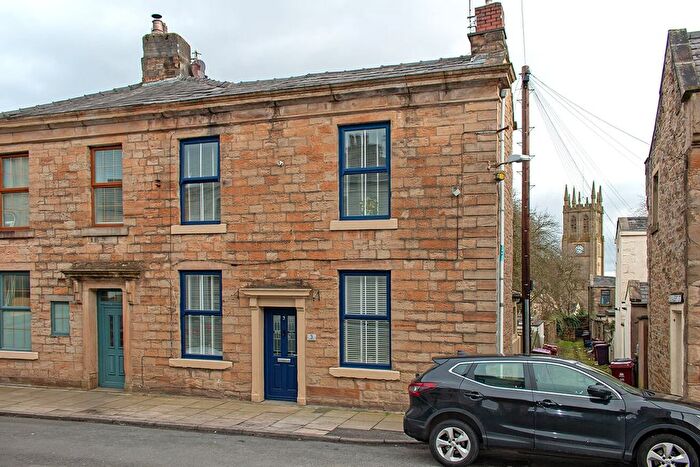 2 Bedroom End Terrace House For Sale In Inkerman Street, Padiham, Lancashire, BB12