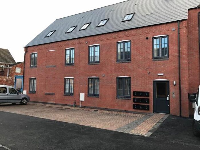 1 Bedroom Flat To Rent In Co-op Close, Barwell, LE9