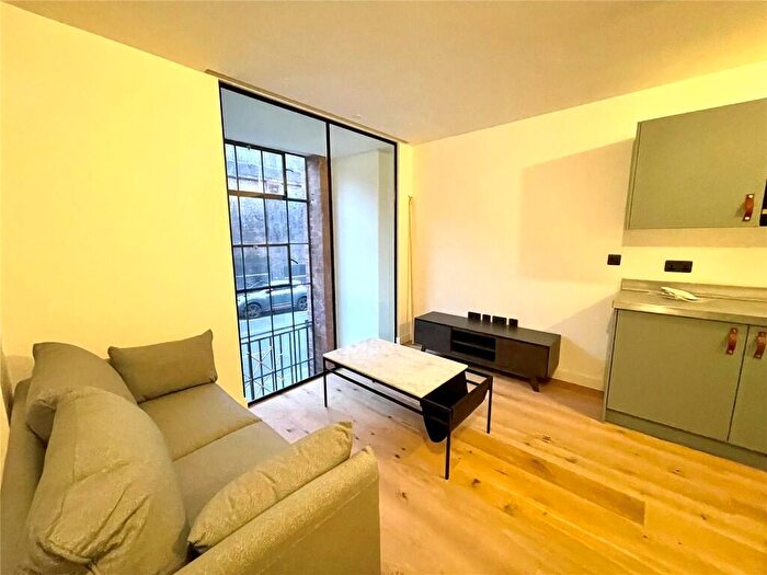 1 Bedroom Apartment To Rent In Derwent House, Mary Ann Street, Birmingham, B3