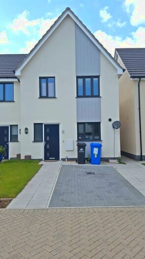 2 Bedroom Terraced House To Rent In The Gates, Ipswich, IP1