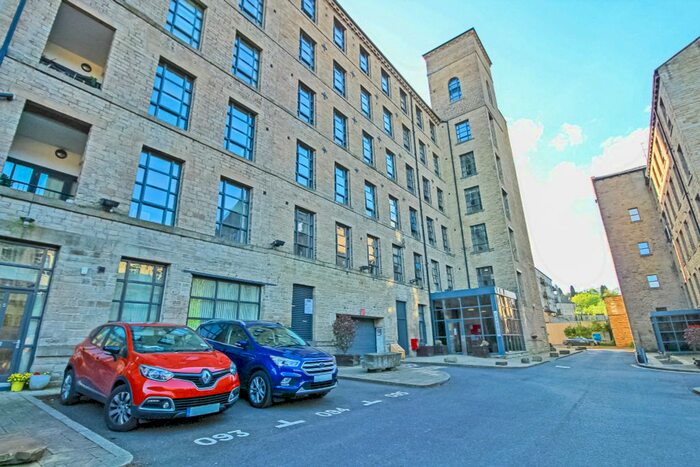 1 Bedroom Flat To Rent In Stoney Lane, Longwood, Huddersfield, HD3