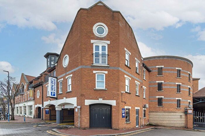 1 Bedroom Flat To Rent In Lacy Road, London, SW15