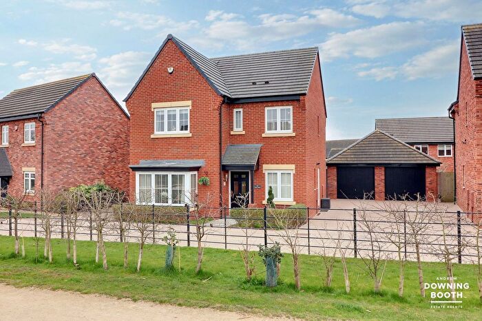 4 Bedroom Detached House For Sale In Lister Avenue, Streethay, Lichfield, WS13