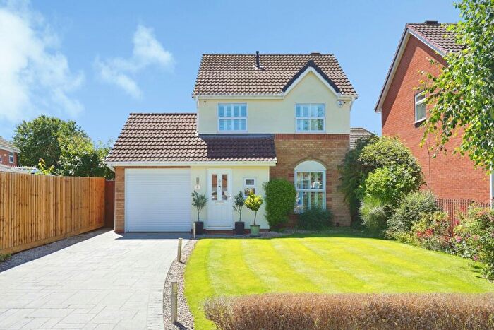 3 Bedroom Detached House For Sale In Woosnam Close, Branston, Burton-on-Trent, Staffordshire, DE14