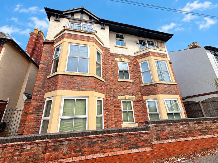 2 Bedroom Flat To Rent In Arglye Court, Albert Road, B79