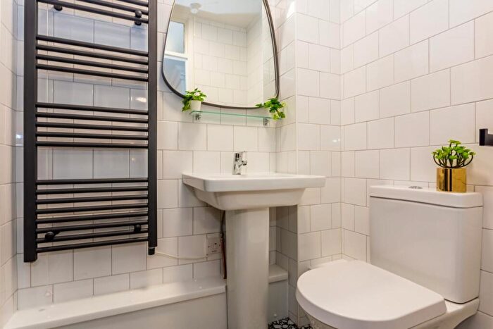 5 Bedroom House To Rent In Crossgate Lofts, Durham, DH1