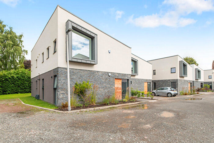 2 Bedroom Flat For Sale In McGlashan Gardens, Crieff, PH7