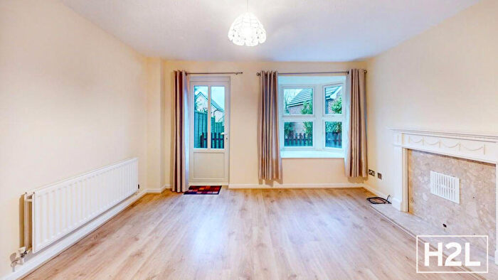2 Bedroom End Of Terrace House To Rent In Hornbeam Drive, Coventry, CV4