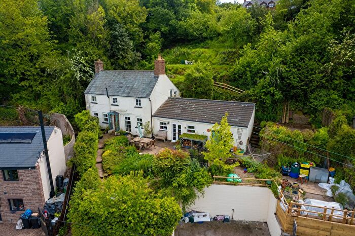 4 Bedroom Detached House For Sale In Coppice Road, Lydbrook, GL17