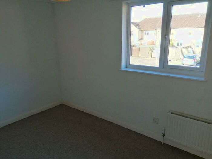 2 Bedroom End Of Terrace House To Rent In Sheldon Drive, Wells, BA5