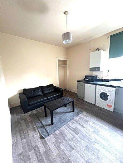 2 Bedroom Flat To Rent In Summerfield Terrace, Linksfield, Aberdeen, AB24
