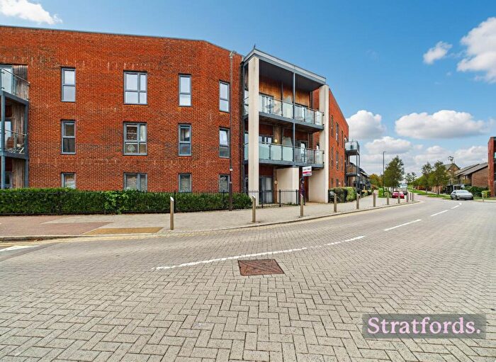 1 Bedroom Flat To Rent In Atlas Way, Oakgrove, MK10