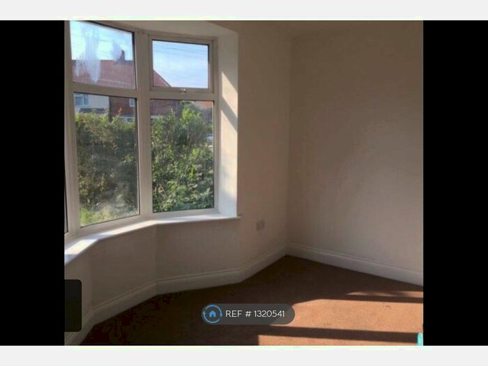 4 Bedroom Semi-Detached House To Rent In Aconbury Road, Barking, RM9