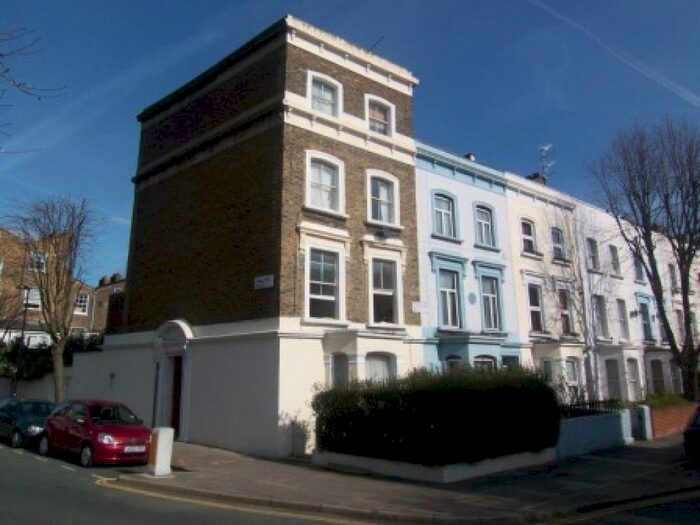 2 Bedroom Apartment To Rent In Caedmon Road, N7