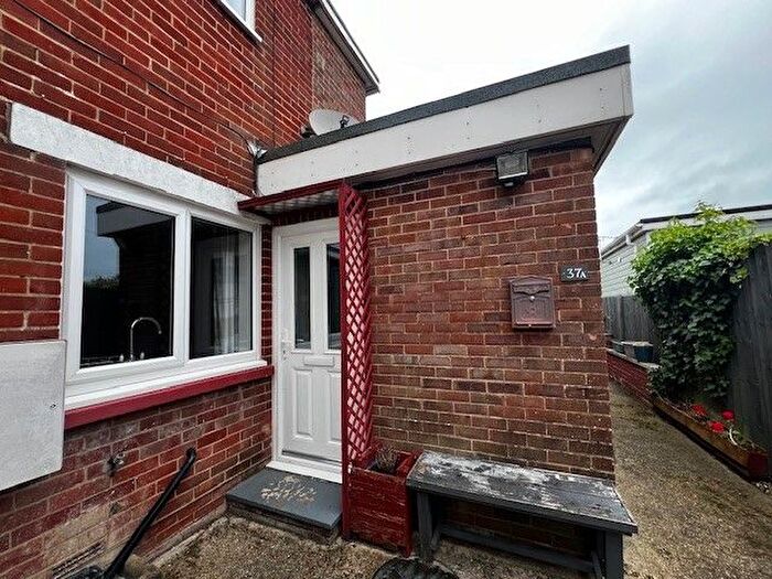 1 Bedroom Property To Rent In Somerset Road, Ryde, PO33