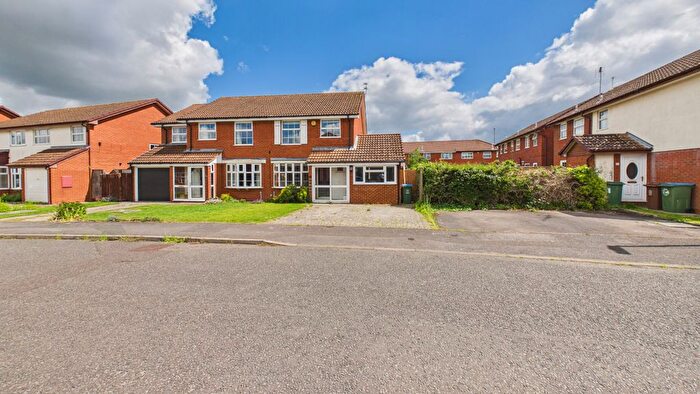 4 Bedroom Semi-Detached House For Sale In Edward Close, Aylesbury, Buckinghamshire, HP21