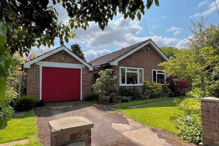 3 Bedroom Detached Bungalow For Sale In Bilsington, Ashford, TN25
