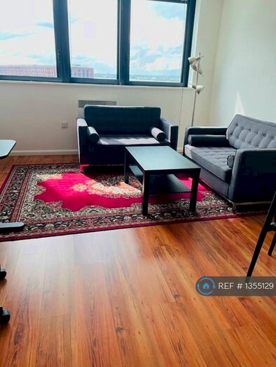 2 Bedroom Flat To Rent In Mann Island, Liverpool, L3