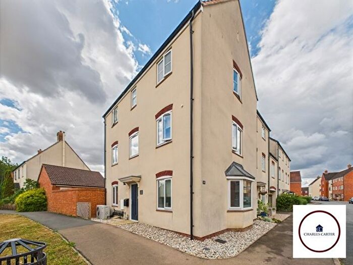 5 Bedroom Town House To Rent In Hazel Avenue, Walton Cardiff, Tewkesbury, GL20