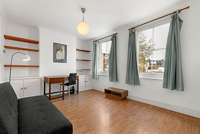 1 Bedroom Flat For Sale In Moylan Road, Hammersmith, London, W6