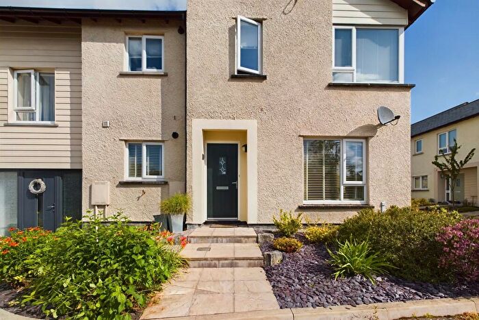 2 Bedroom Apartment To Rent In High Cragg Close, Kendal, LA9