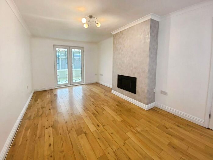 3 Bedroom Semi-Detached House To Rent In Sargent Avenue, South Shields, NE34