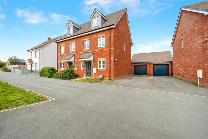 3 Bedroom Semi-Detached House For Sale In Four Acre Drive, Houghton Conquest, Bedford, MK45
