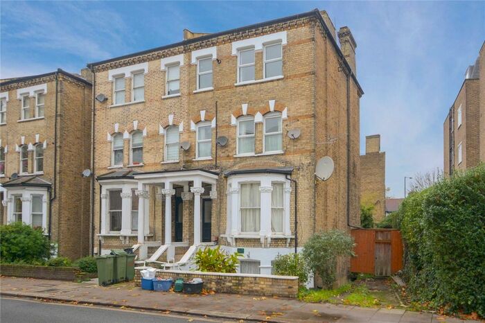 1 Bedroom Property To Rent In Richmond Road, Twickenham, TW1