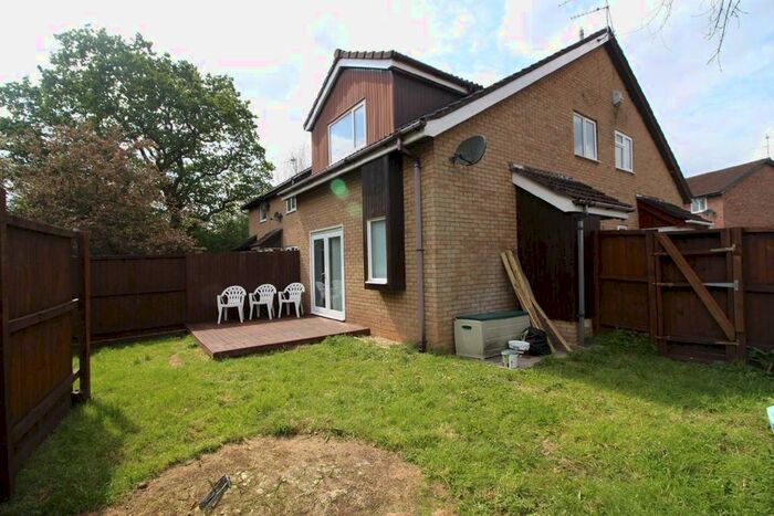 2 Bedroom End Of Terrace House To Rent In Kennington Close, Thornhill, Thornhill Cardiff CF14