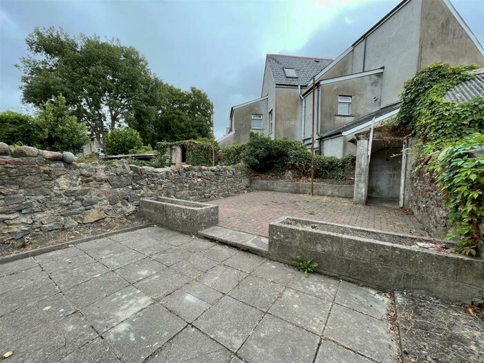 8 Bedroom Terraced House To Rent In Woodville Road, Cardiff, CF24