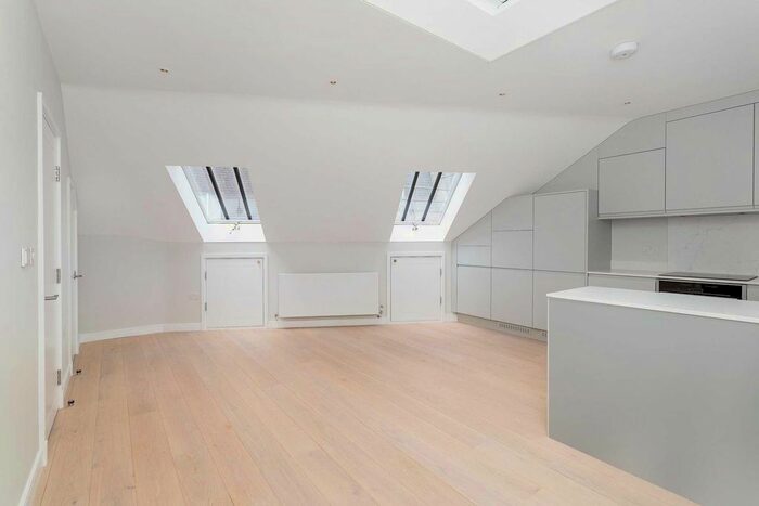 2 Bedroom Flat To Rent In Weymouth Street, Marylebone . G, W1