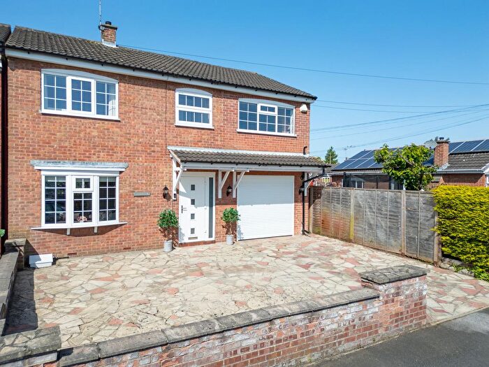4 Bedroom Detached House For Sale In Moorfield Drive, Wilberfoss, York, YO41