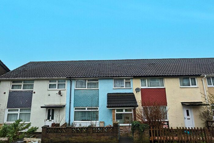 3 Bedroom Terraced House For Sale In Bodmin Crescent, Leeds, LS10